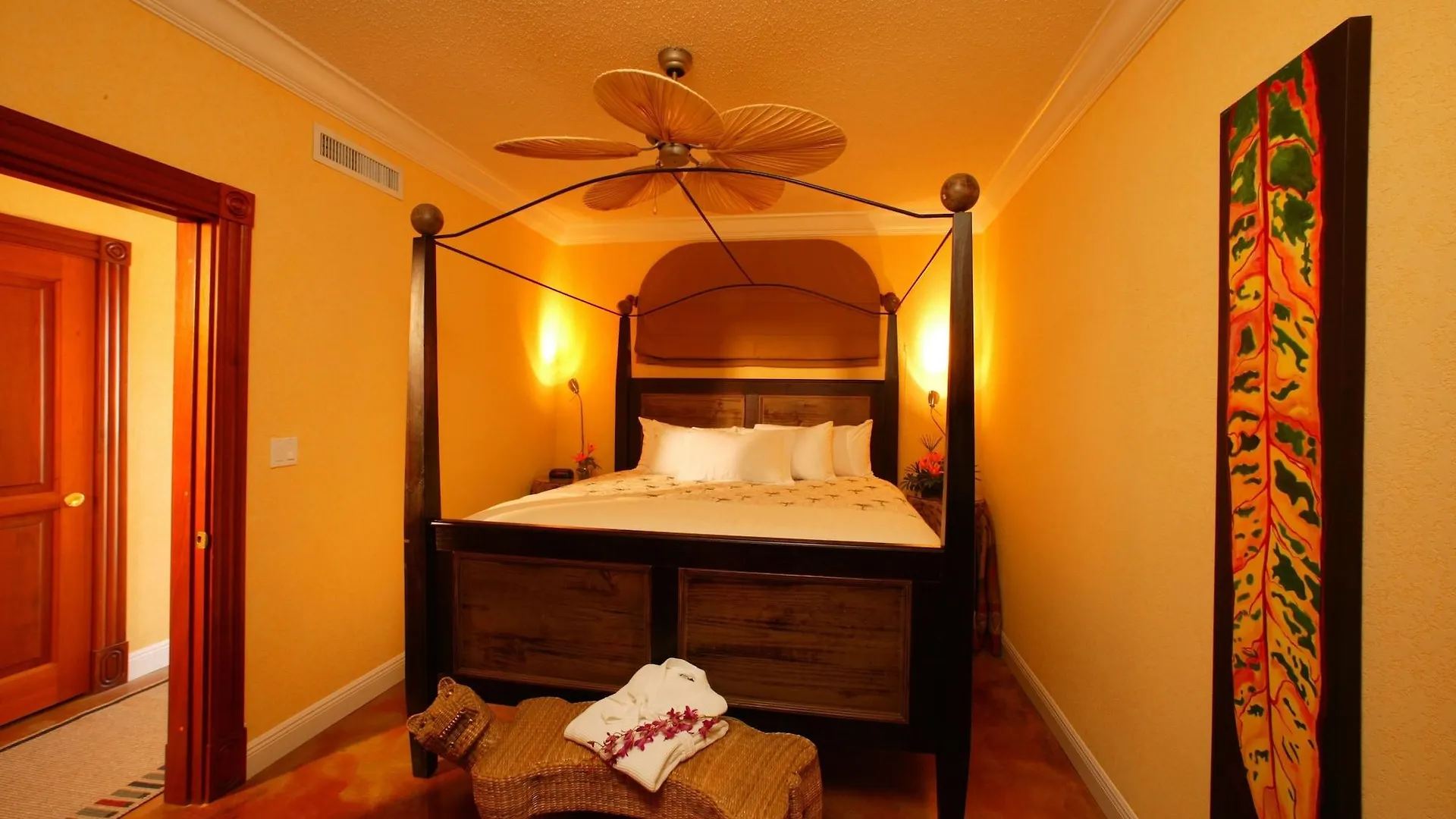 Pelican Bay Hotel Freeport